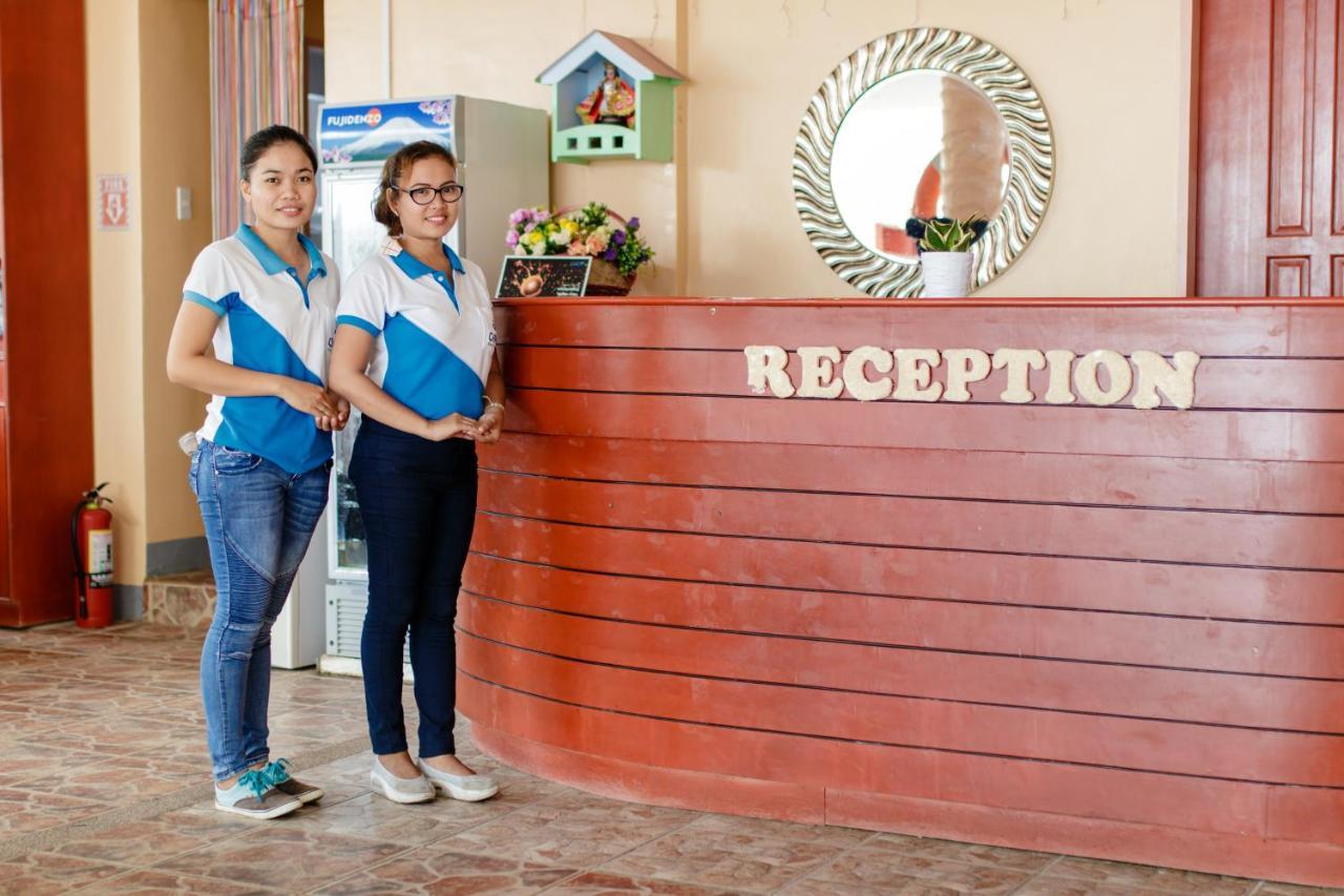 Cawit Resort And Cafe Esperanza エクステリア 写真